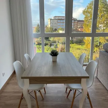 Centrico Con Vistas * סנטיאגו דה קומפוסטלה